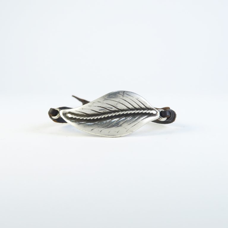 pulsera-leaf